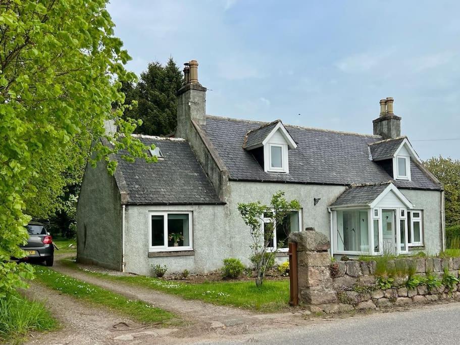 Cosy Country House In Deeside Finzean Zimmer foto